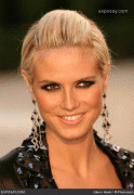 082d9332039253.gif