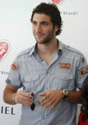 e57b0037279227.gif