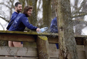 f8a0f940856293.gif