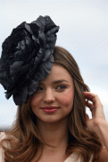 e7eb7d52859480.gif