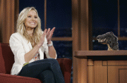 59db0a58570029.gif