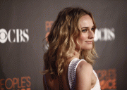 0fb9c063744439.gif